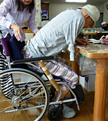 前方での作業や立ち上がりがしやすい